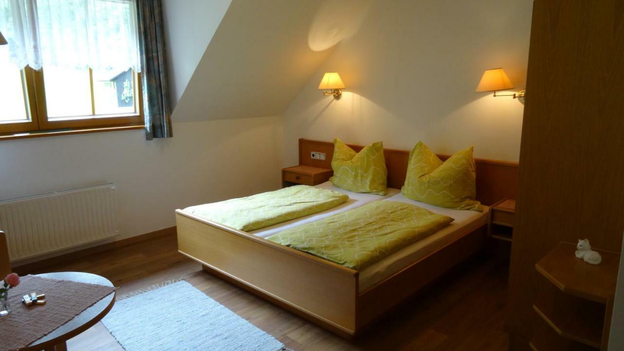 Ferienhaus Enzi Weissbriach Exterior photo